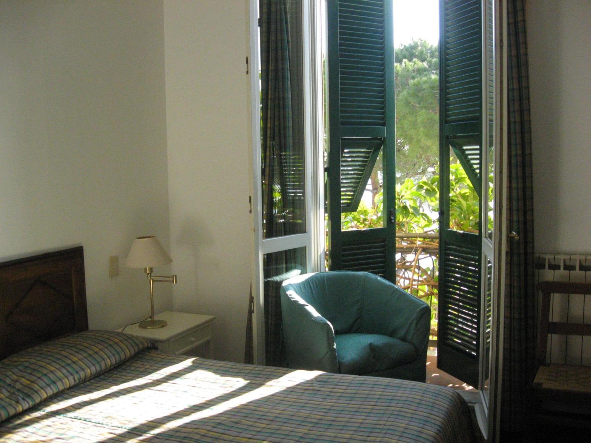 Hotel Beau Rivage Alassio Exterior photo